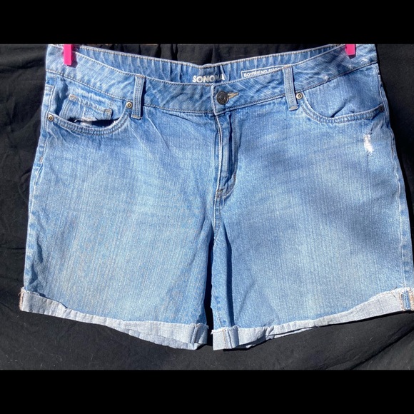 denim shorts - Picture 1 of 3